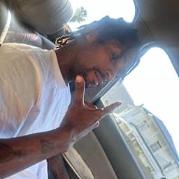 Laron Daniels profile photo